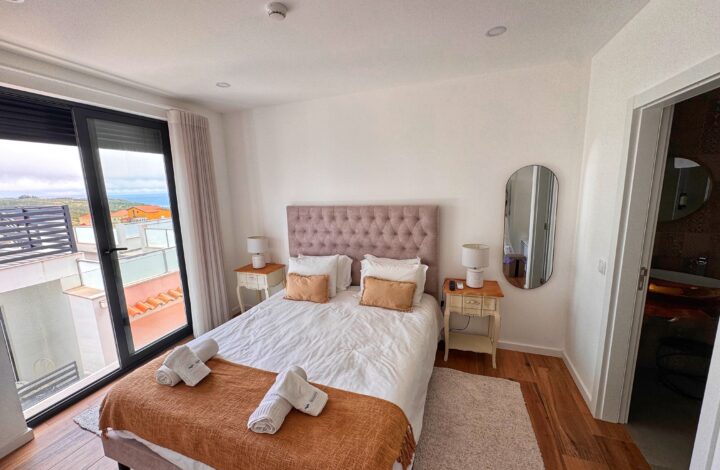 Inês de Castro – Suite Deluxe com Vista Mar